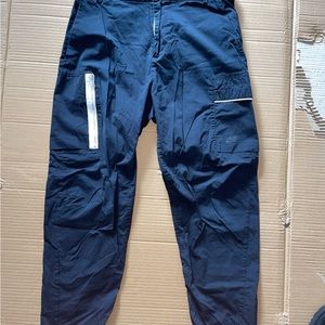 Nike Sportswear Style Essentials Men's Utility Pants Size 32 Black DM6681-010